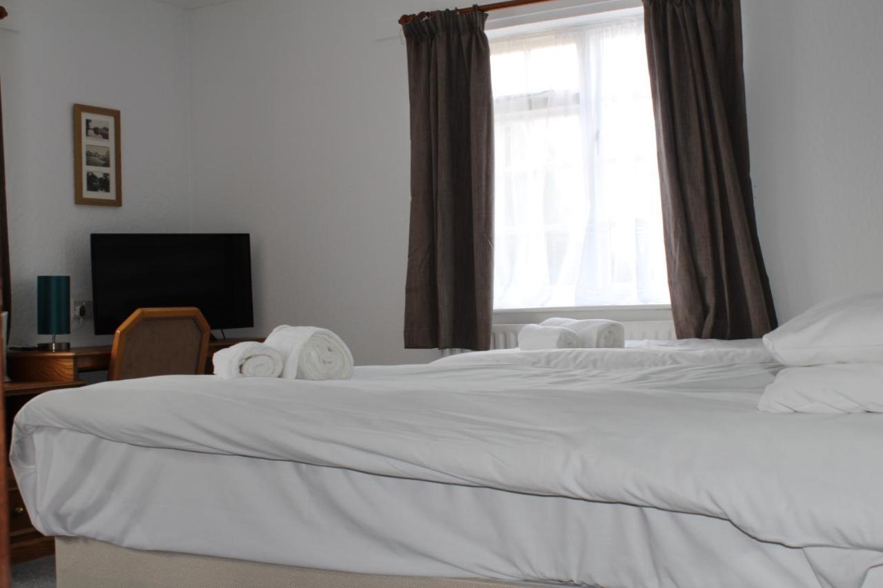 Stukeleys Hotel Great Stukeley Bagian luar foto