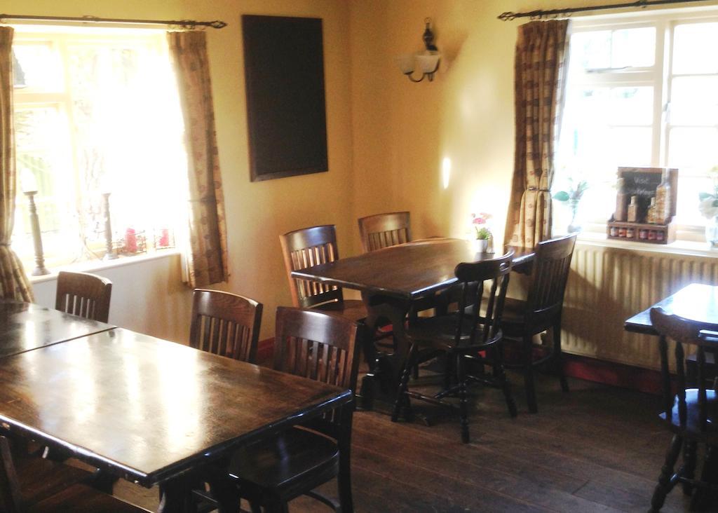 Stukeleys Hotel Great Stukeley Bagian luar foto